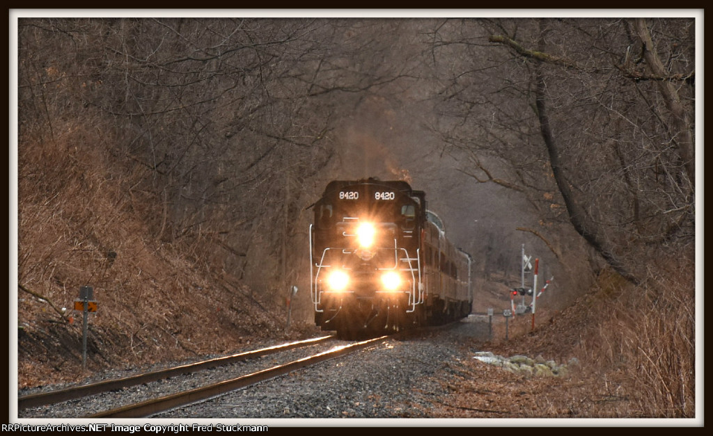 HZRX 8420 is between lower & upper Hickory St.