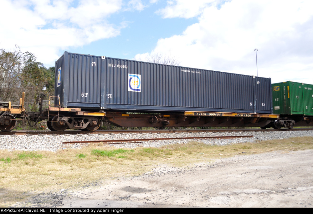 XFEU 668499 FEC Container