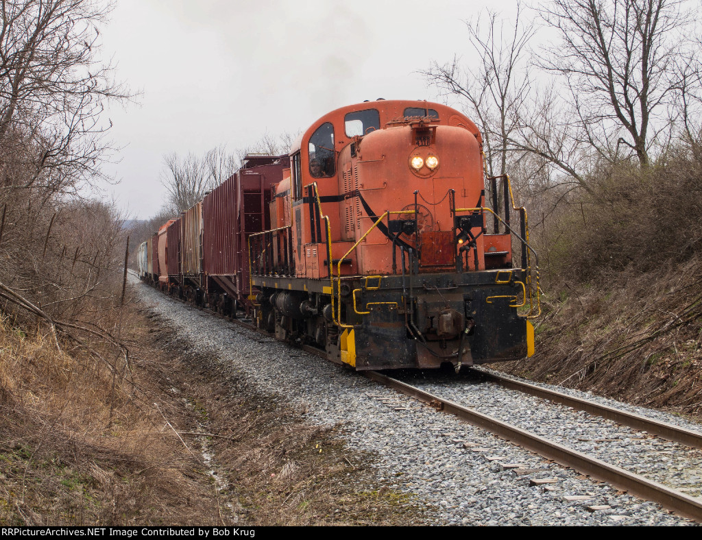 BKRR 4116 approaching Brownell Corners Road grade crossing