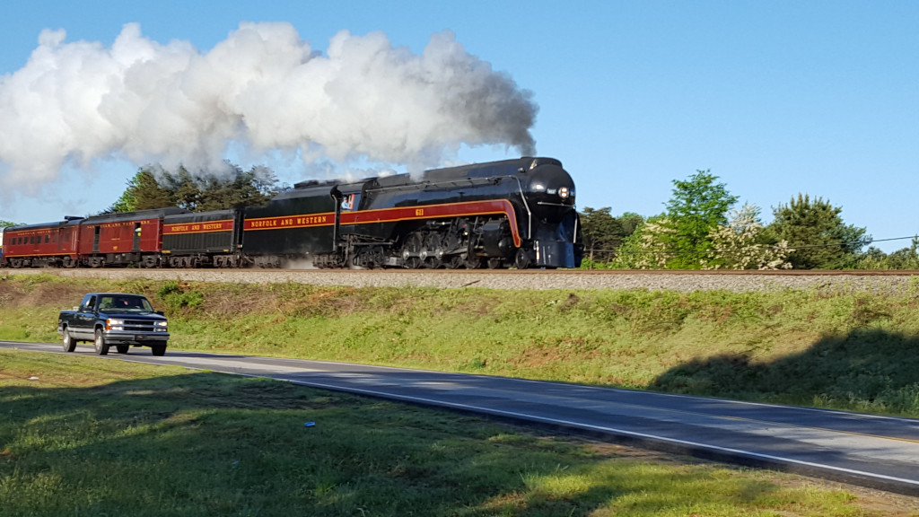 611 Paced By A Truck