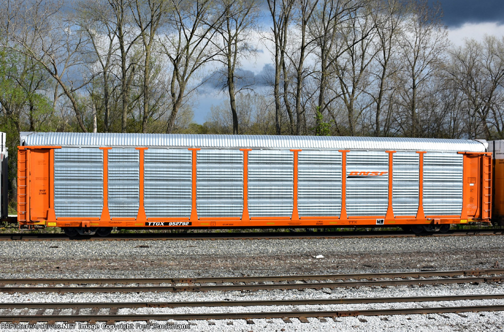 BNSF 27684 is new to rrpa.