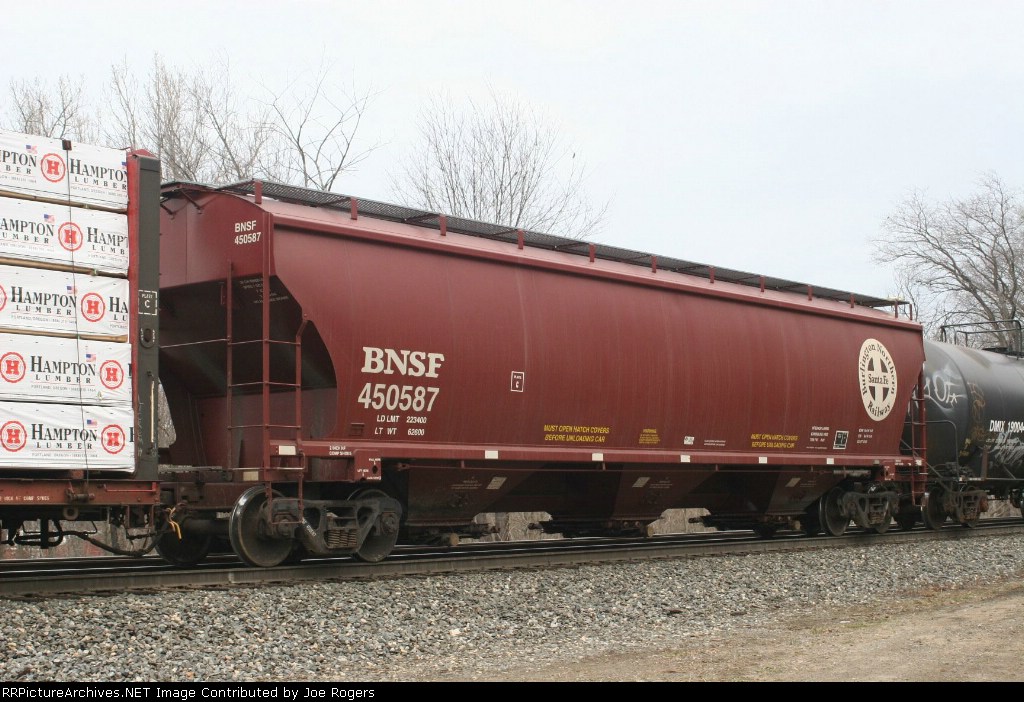 BNSF 450587