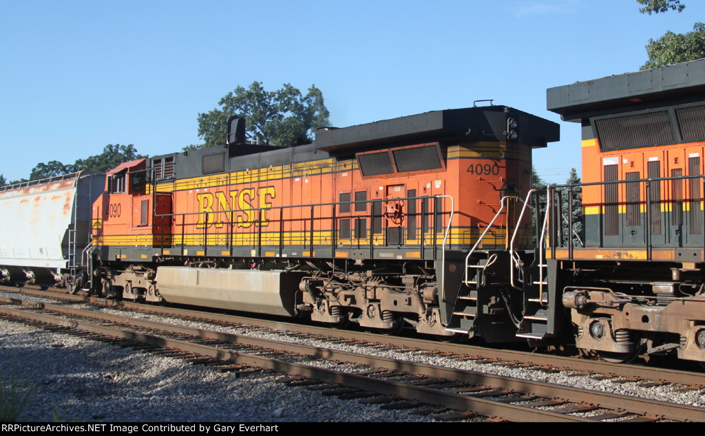 BNSF 4090