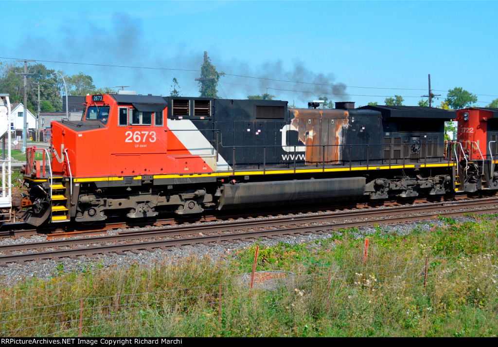 CN 2673