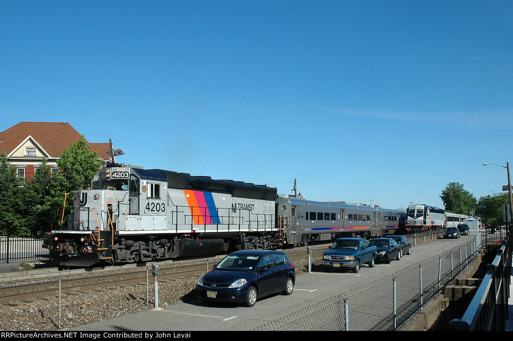 NJT at Rutherford Station
