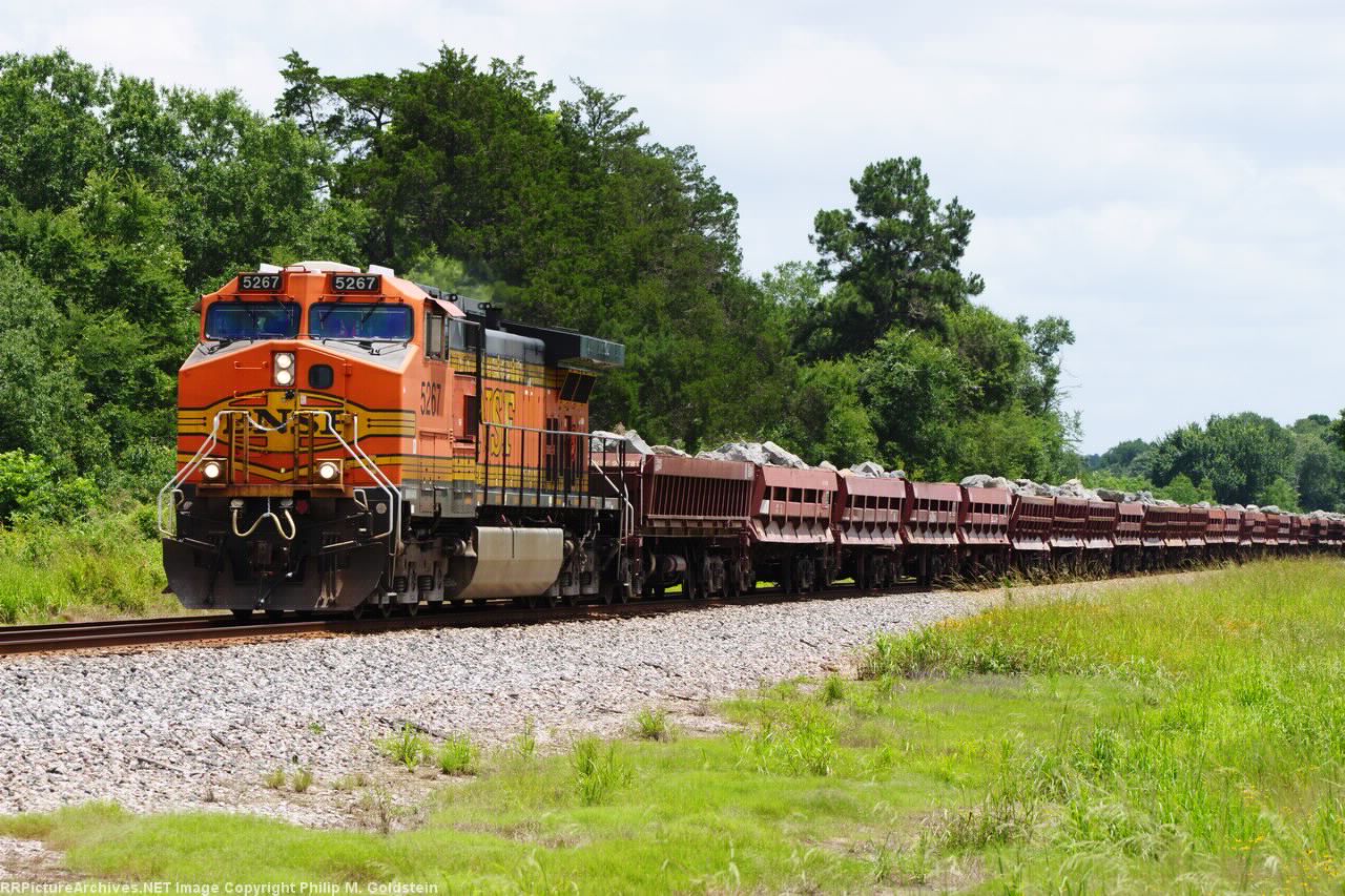 BNSF 5267