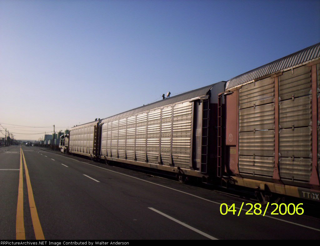 Auto racks into the sunset