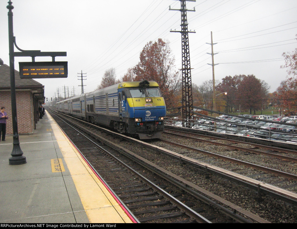 LIRR DM #419