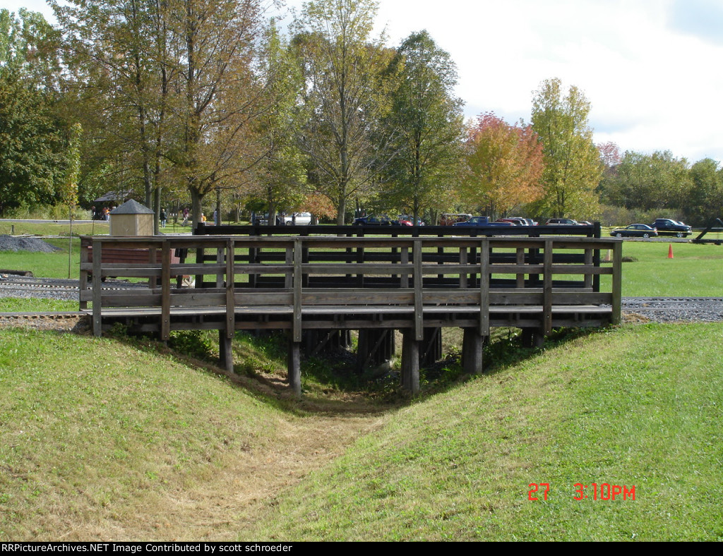 Bridge over no water!!!!!