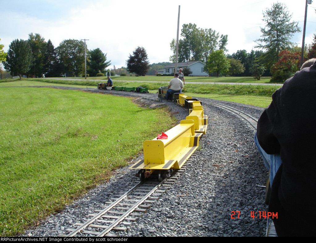 EL 2007 & LV 420 on the move