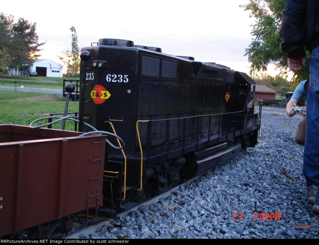 Controls for the RSR 6235