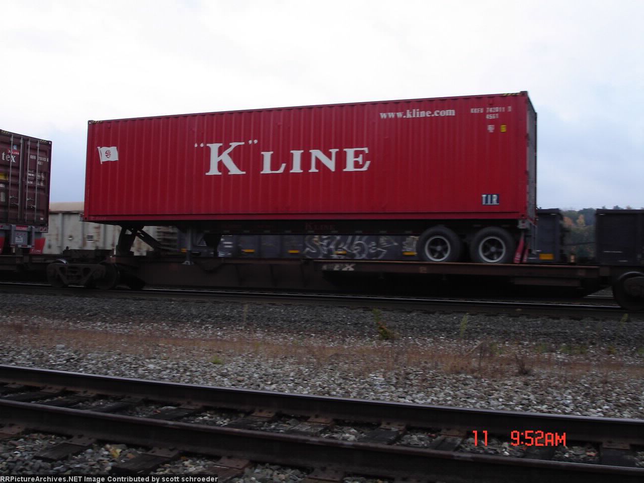 KKFU 742011 Container on a KKLZ Chassis all on a TTX Spinecar