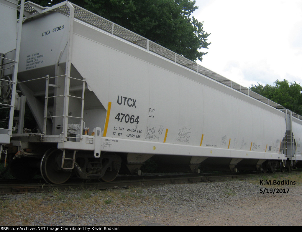 C214 UTCX 47064