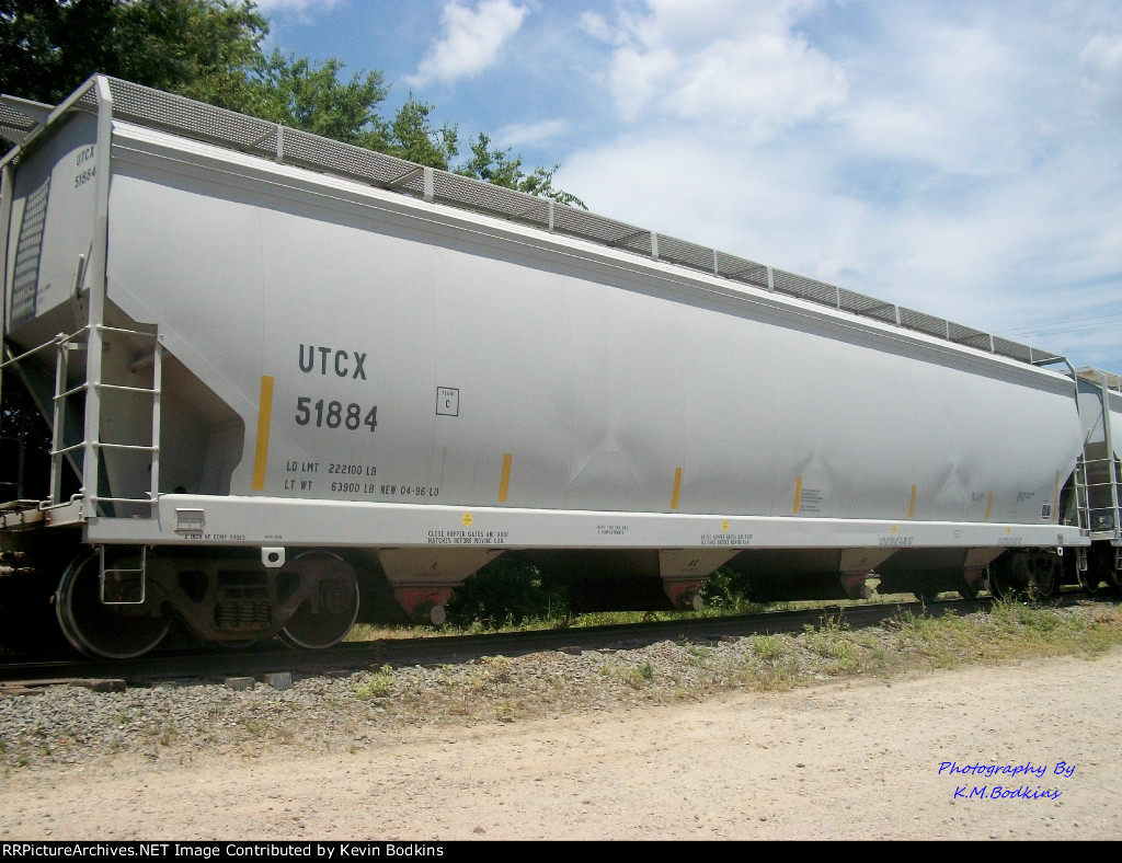 C214 UTCX 51884