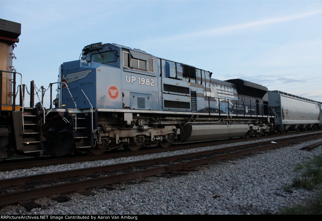 UP 1982 (Roster Shot) 