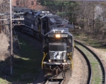 NS 8819 leads train 349 at Boylan