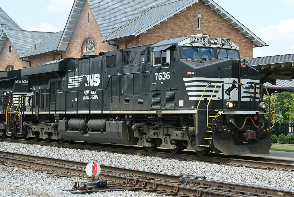 NS 7636