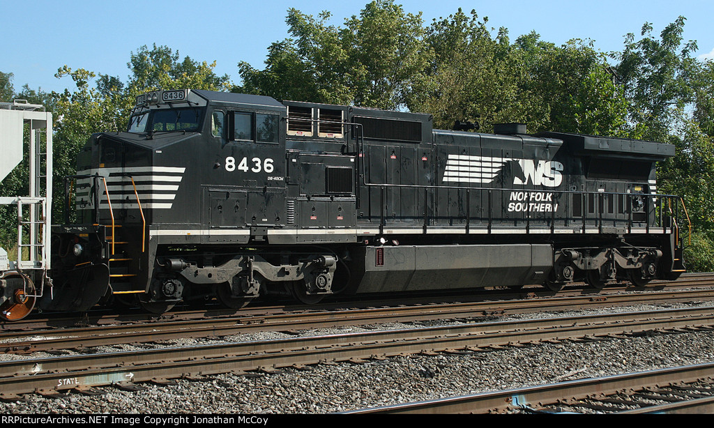 NS 8436