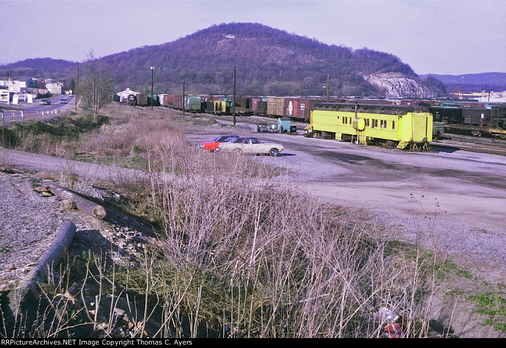 PC MoW Office/Bunk Car, 1974