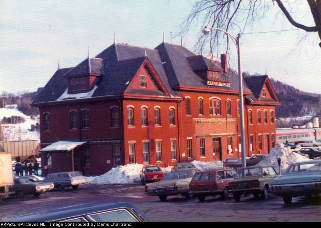 Montreal to StJohnsbury Vermont