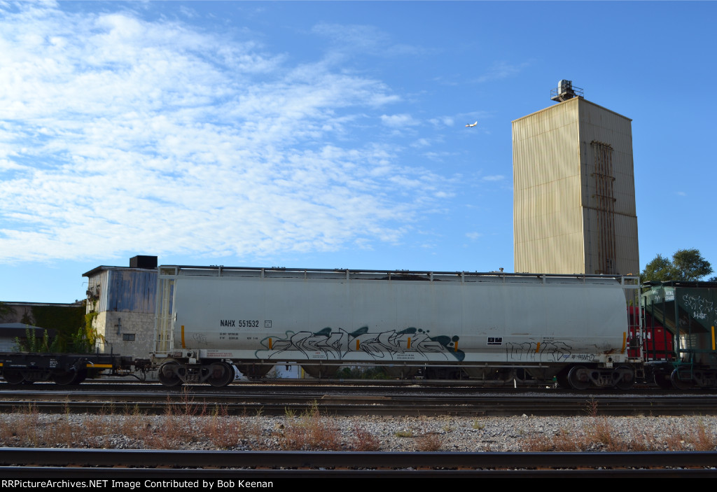 NAHX 551532
