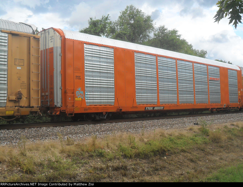 BNSF 27088 TTGX 693372