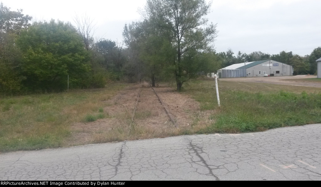 former RI ROW looking east