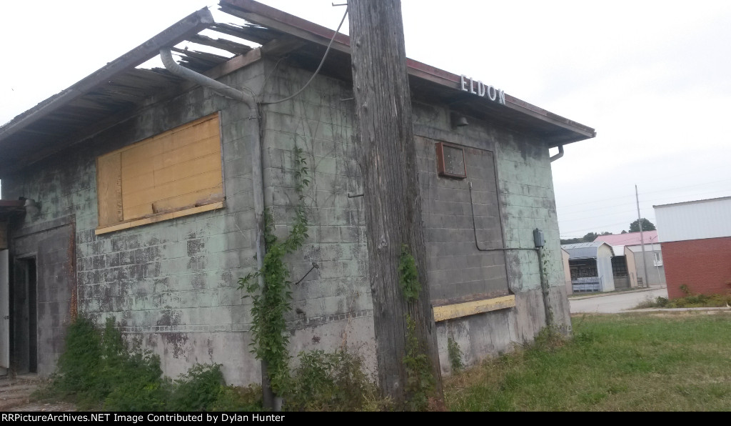 former RI Eldon depot