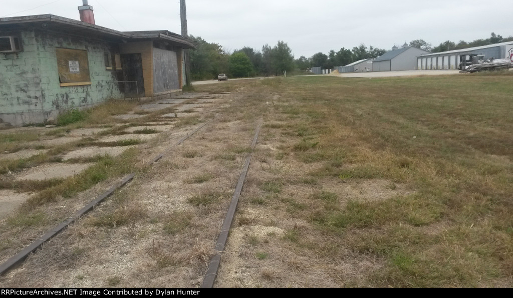 ex RI Right-of-way & depot looking east