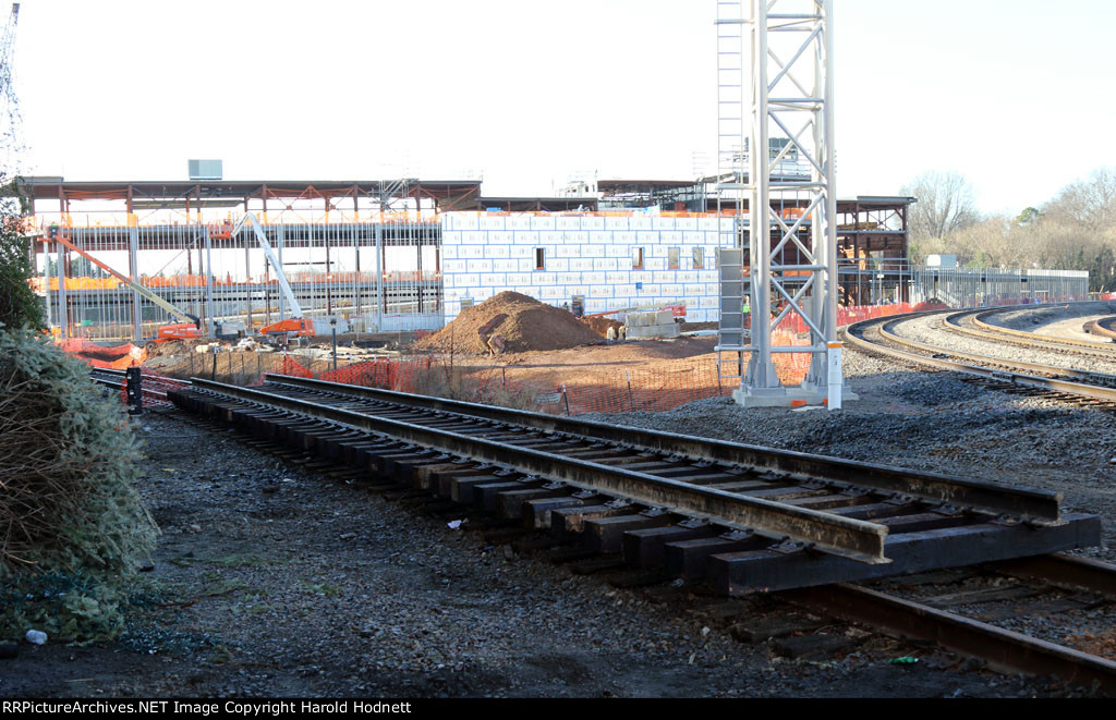 New panel track in foreground on NS connection track