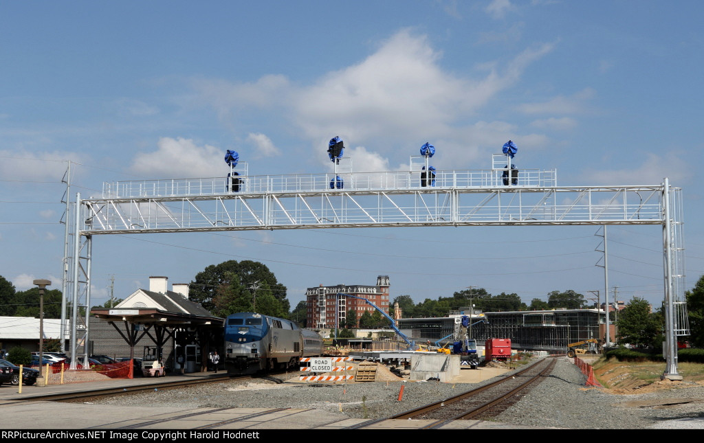 New signals installed as part of the new Union Station project