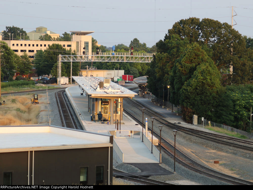 Platforms and signals at new station