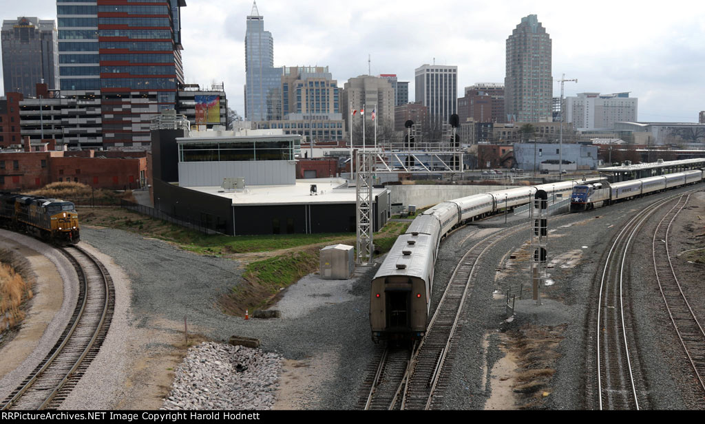 CSX train F741-01 awaits train 75 & 80 on the right