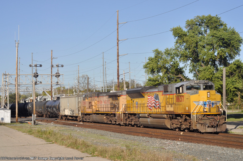 UP 8637 On CSX K 425 Southbound