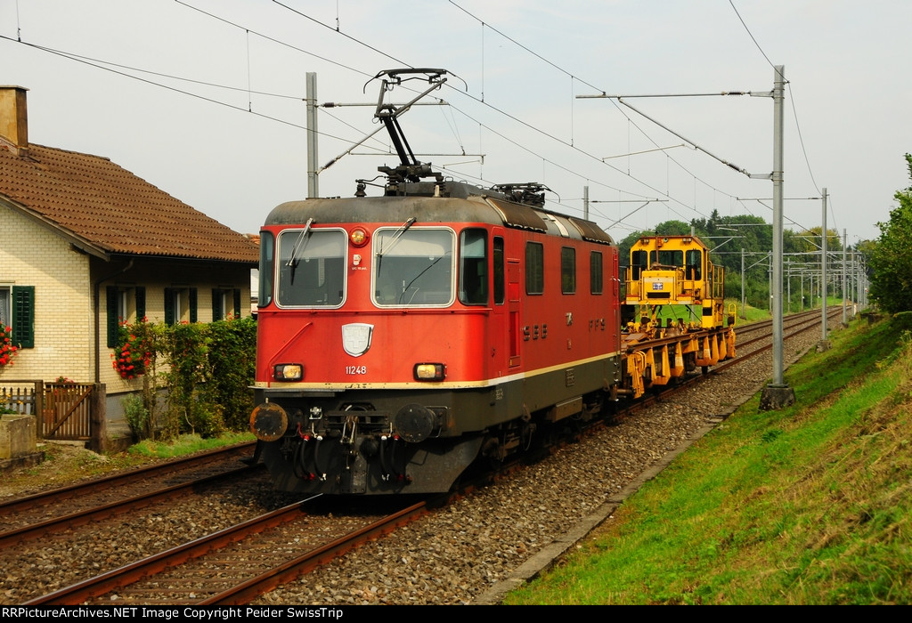 Freight trains around Switzerland