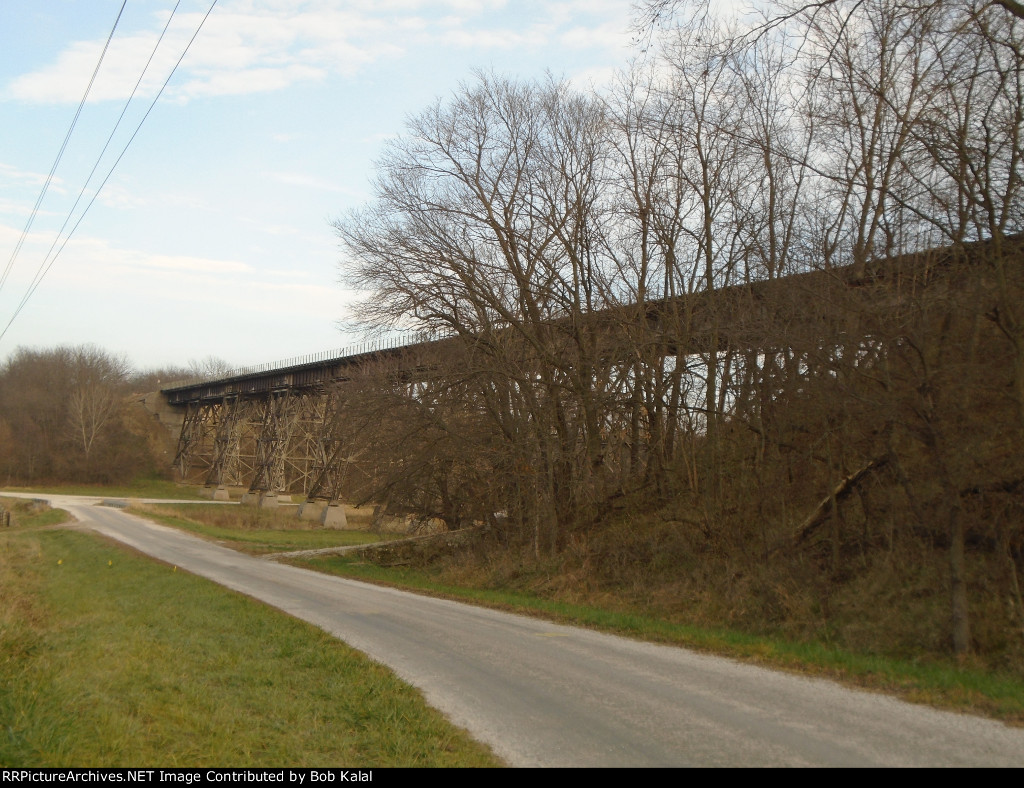  Media Trestle Looking East