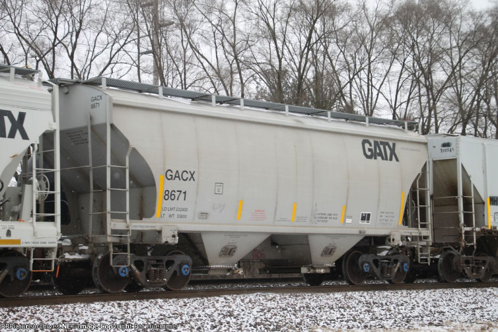 GACX 8671