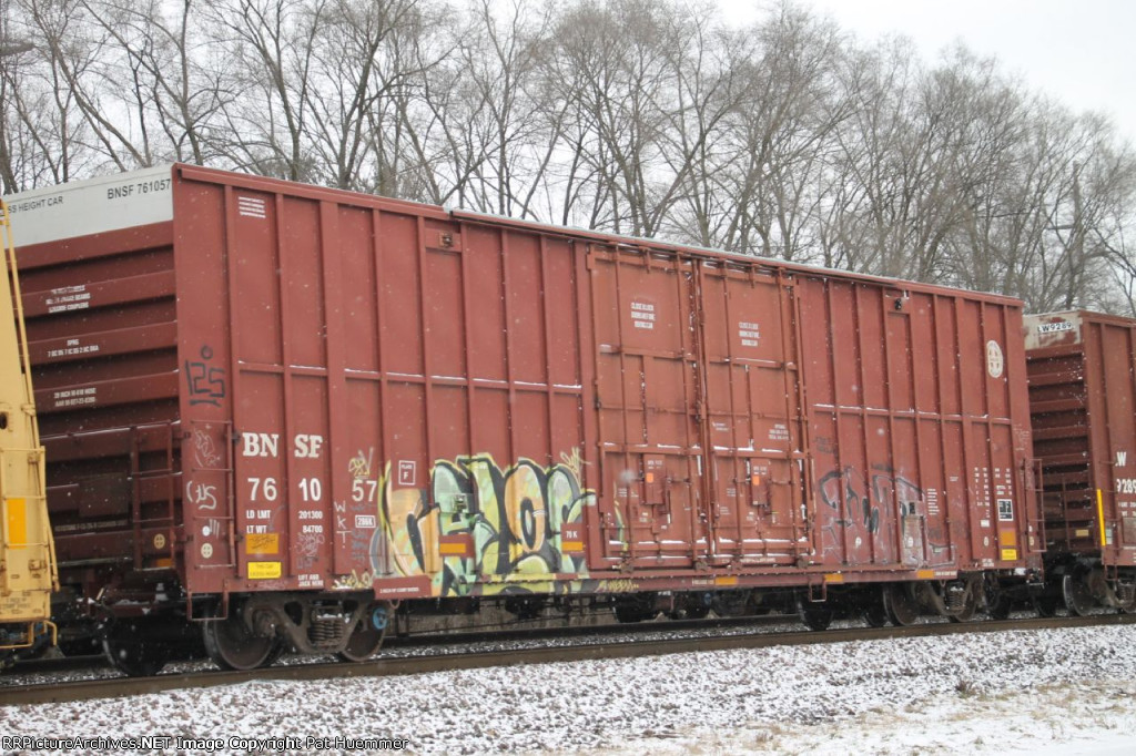 BNSF 761057