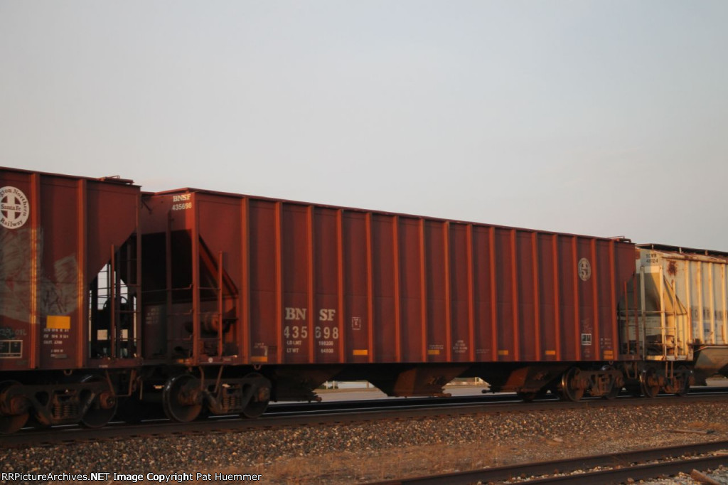 BNSF 435698