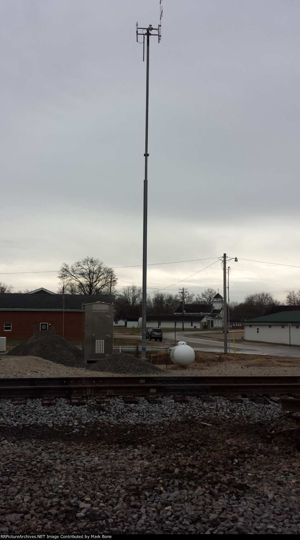 CN Tilt over antenna tower