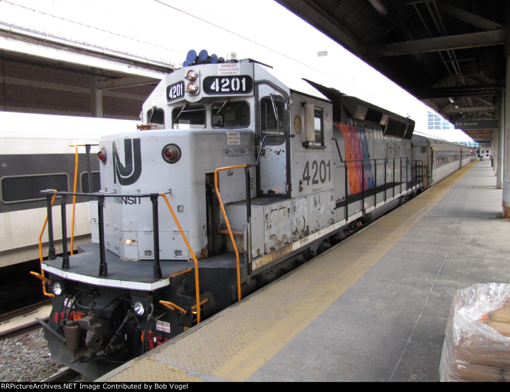 NJT 4201