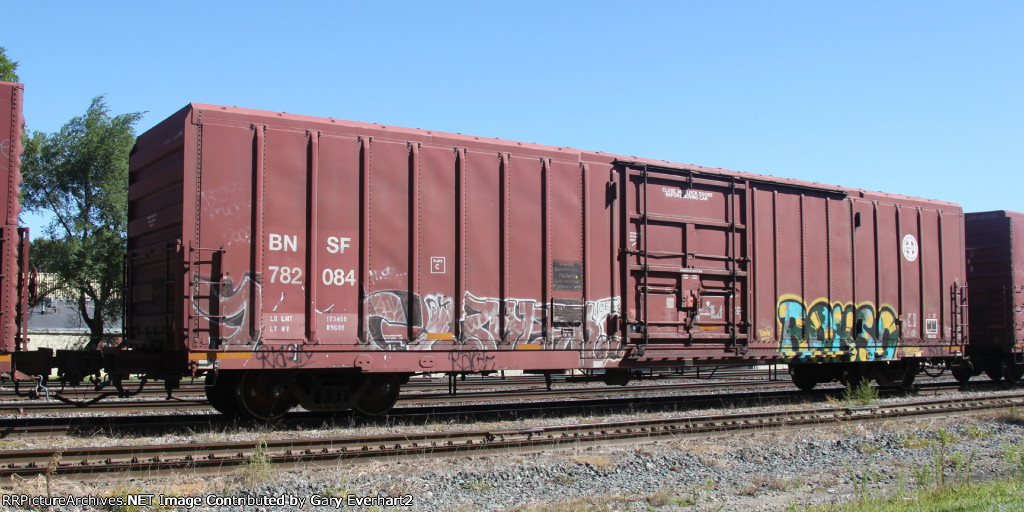 BNSF 782084 - Burlington Northern Santa Fe