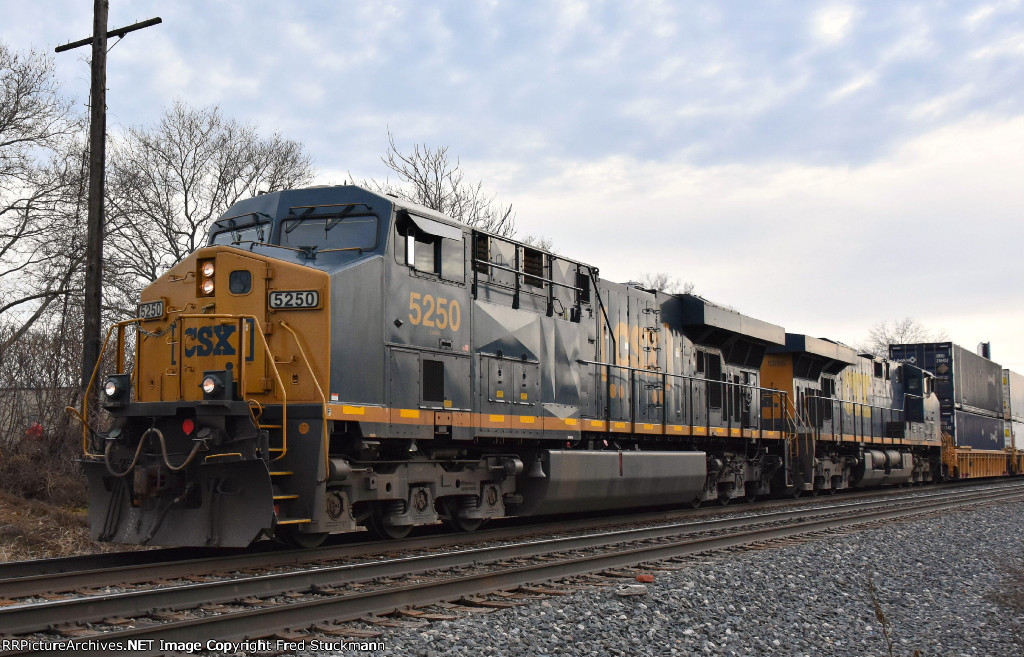 CSX 5250