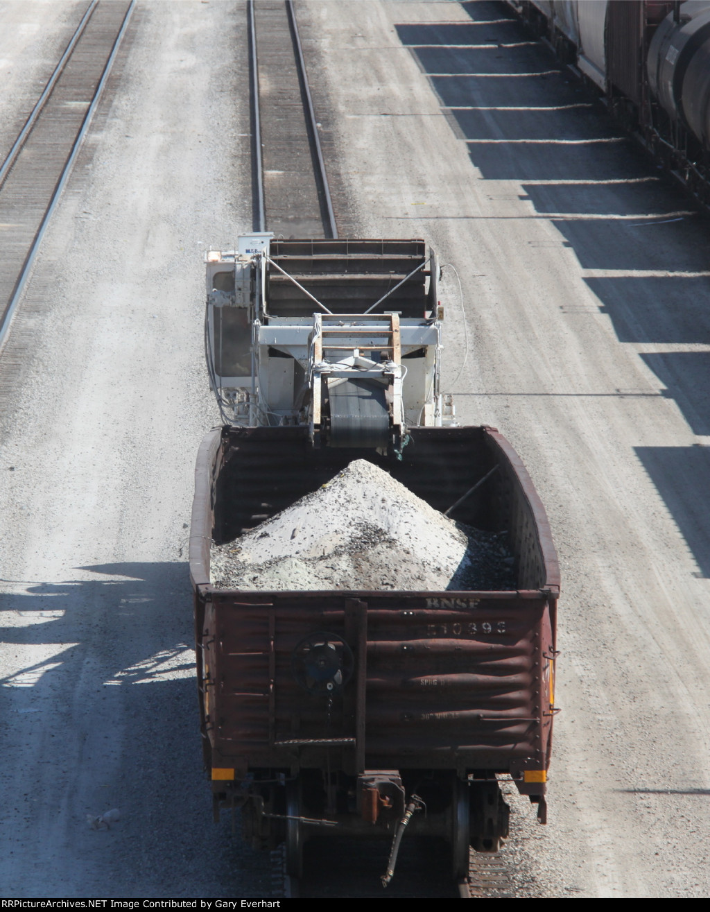 RCRX 147 - Balfour Beatty Ballast Cleaner