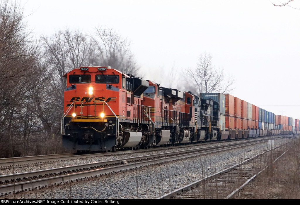 BNSF 9202