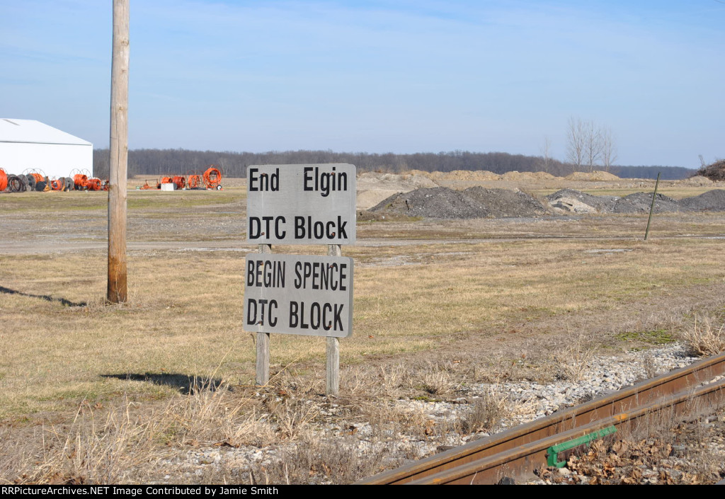 DTC block sign