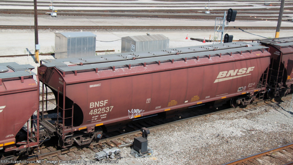 BNSF 482537