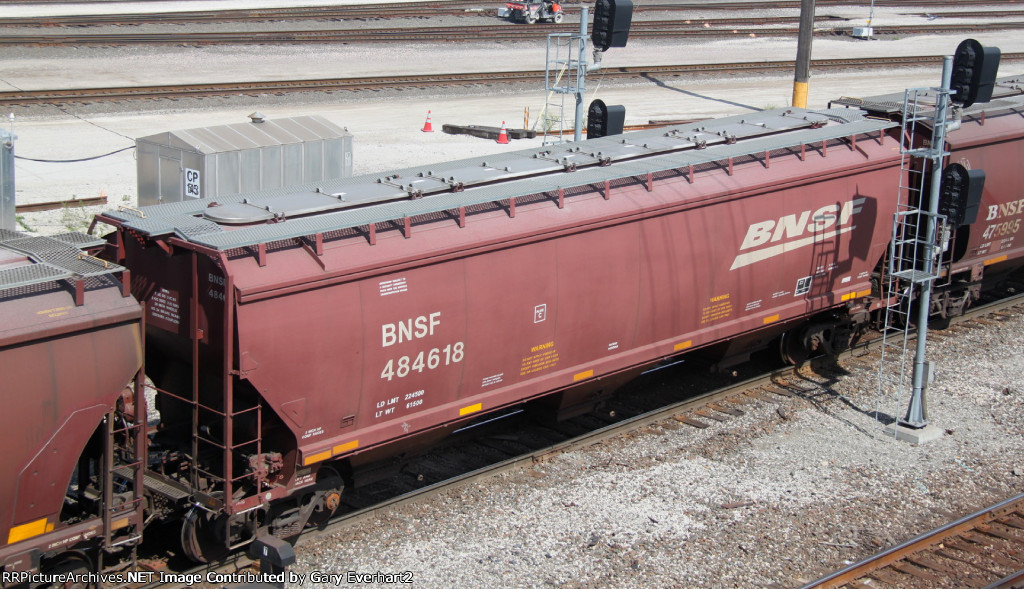 BNSF 484618