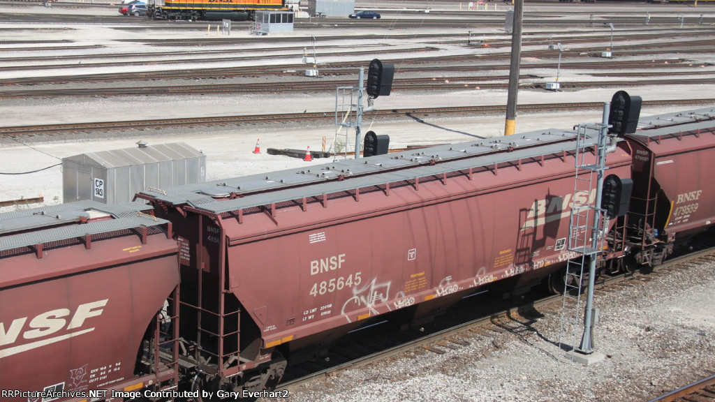 BNSF 485645