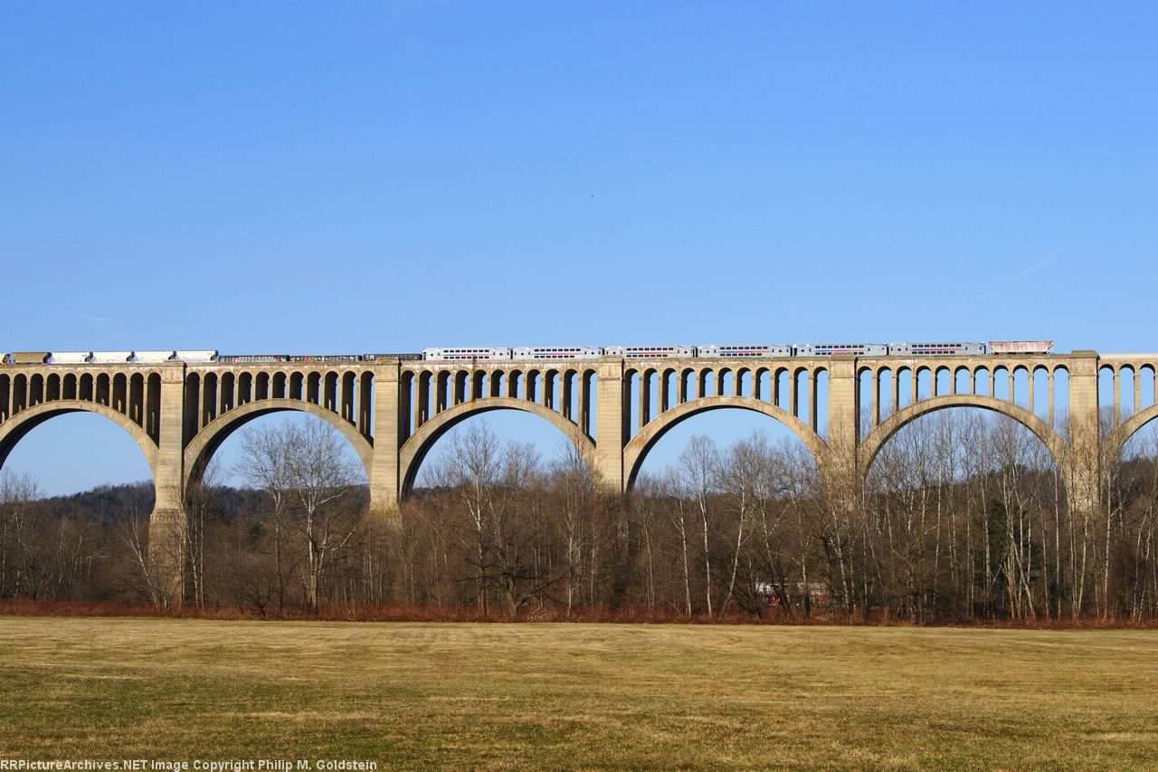 NJT bi-levels on Tunkhannock